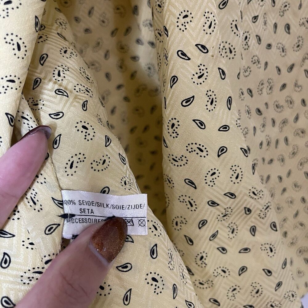Vintage 80's Louis Feraud yellow silk paisley print double button up blouse US 8 - Picture 8 of 9